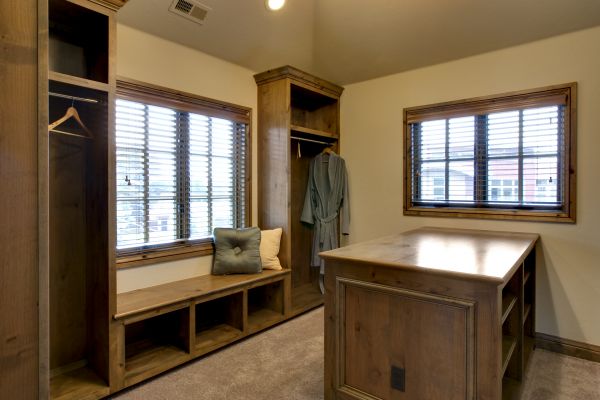 Long Island Custom Carpentry