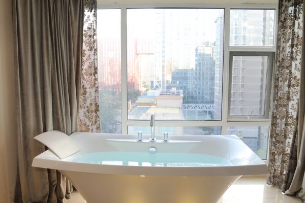 Long Island Bathtub Installation